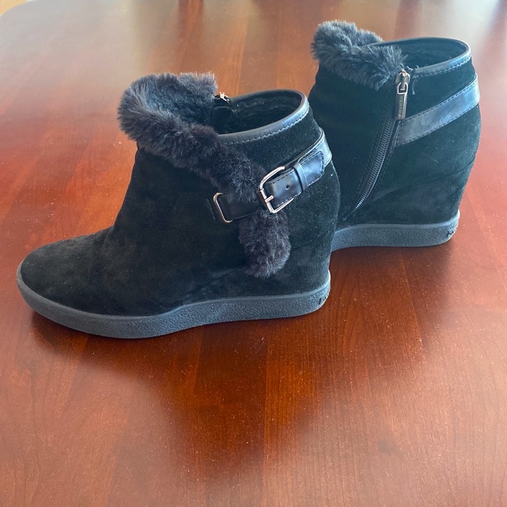 Aquatalia suede booties